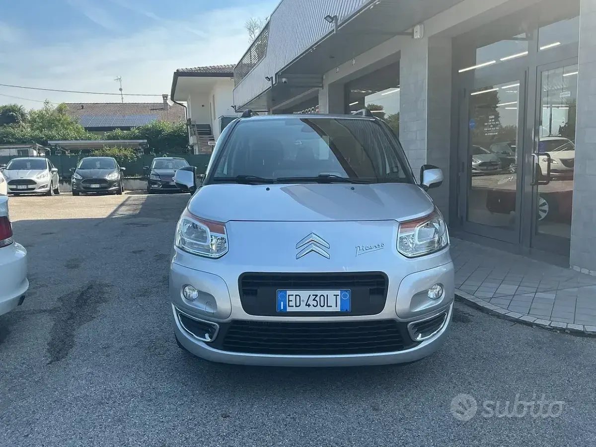 Usata Citroën C3 Picasso 90 CV (66 kW) 2010 Grigio Monovolume