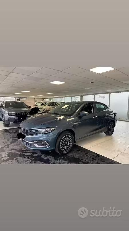 Usata Fiat Tipo 130 CV (95 kW) 2024 Berlina