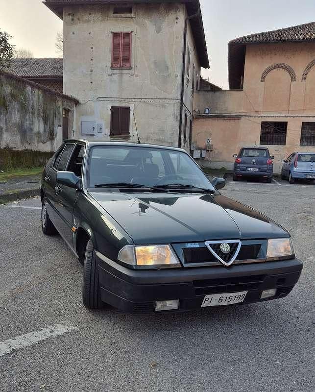 Usata Alfa Romeo 33 88 CV (64 kW) 1993 Berlina