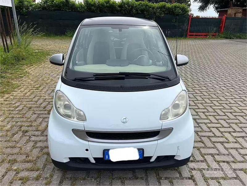 Usata Smart ForTwo Coupé 61 CV (44 kW) 2010 Coupé