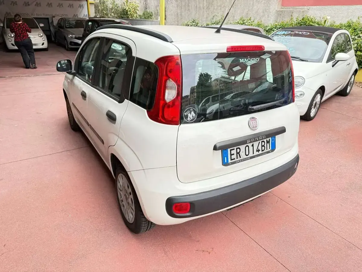 Käytetty Fiat Panda Easy 75 HP (55 kW) 2013 Valkoinen Viistoperä