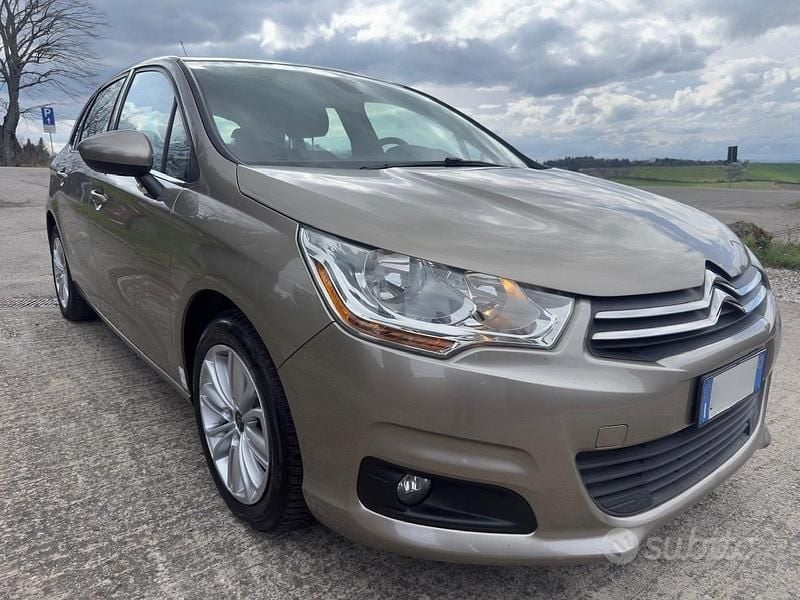 Usata Citroën C4 Business Class 114 CV (83 kW) 2015 Grigio Station wagon