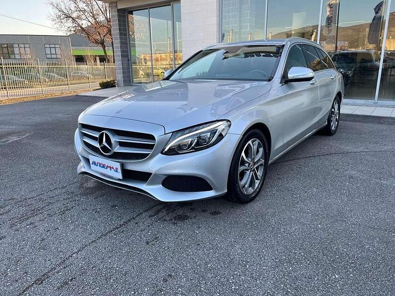 Usata Mercedes C220 170 CV (125 kW) 2017 Argento Station wagon