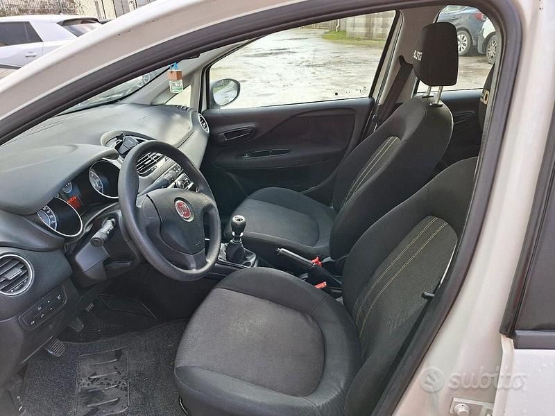 Usata Fiat Punto 65 CV (47 kW) 2014 Utilitaria