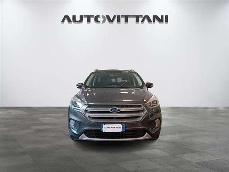 Usata Ford Kuga Business Edition 120 CV (88 kW) 2019 Grigio SUV