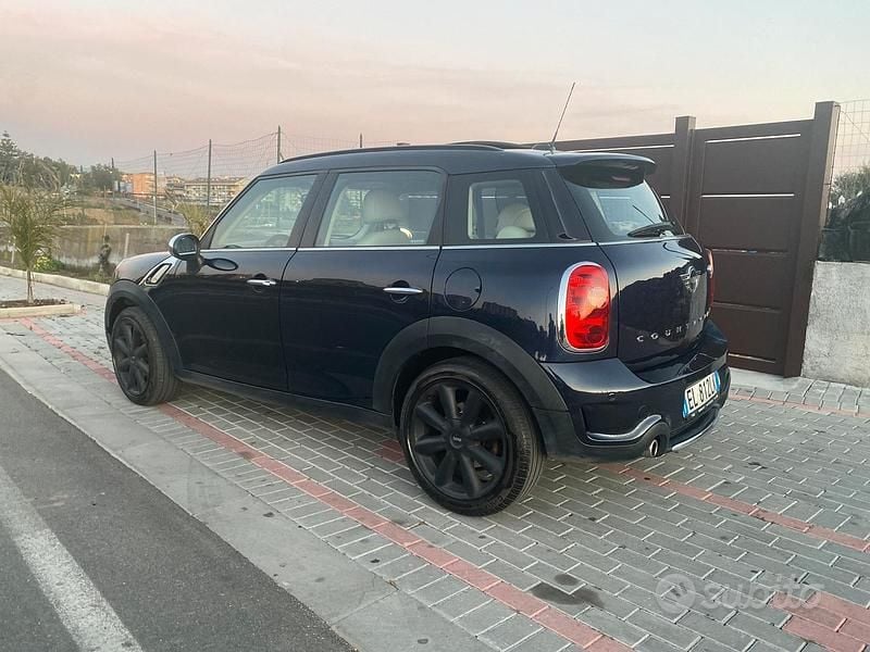 Usata Mini Countryman 140 CV (102 kW) 2012 Blu SUV