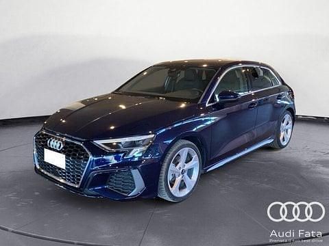 Usata Audi A3 S-Line 150 CV (110 kW) 2024 Blu Berlina