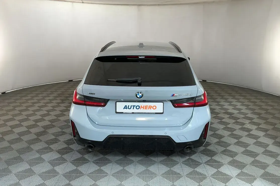 Usata BMW 320 M Sport 190 CV (139 kW) 2025 Grigio Station wagon