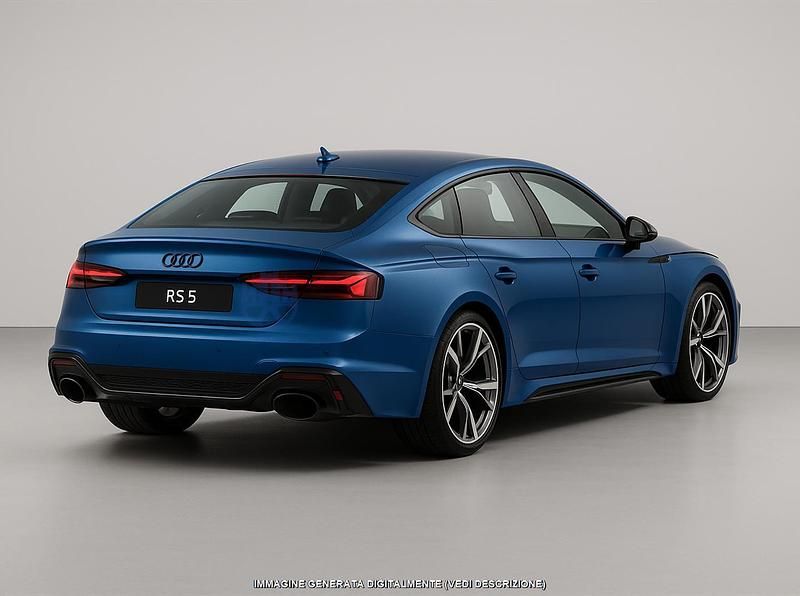 Usata Audi RS5 Sportback Performance 470 CV (345 kW) 2024 Blu Utilitaria