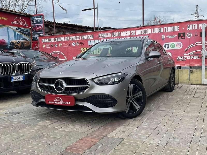 Argento Usata 2024 Mercedes C220 Tre volumi | 41.000 € (Super prezzo) - Immagine 1/4