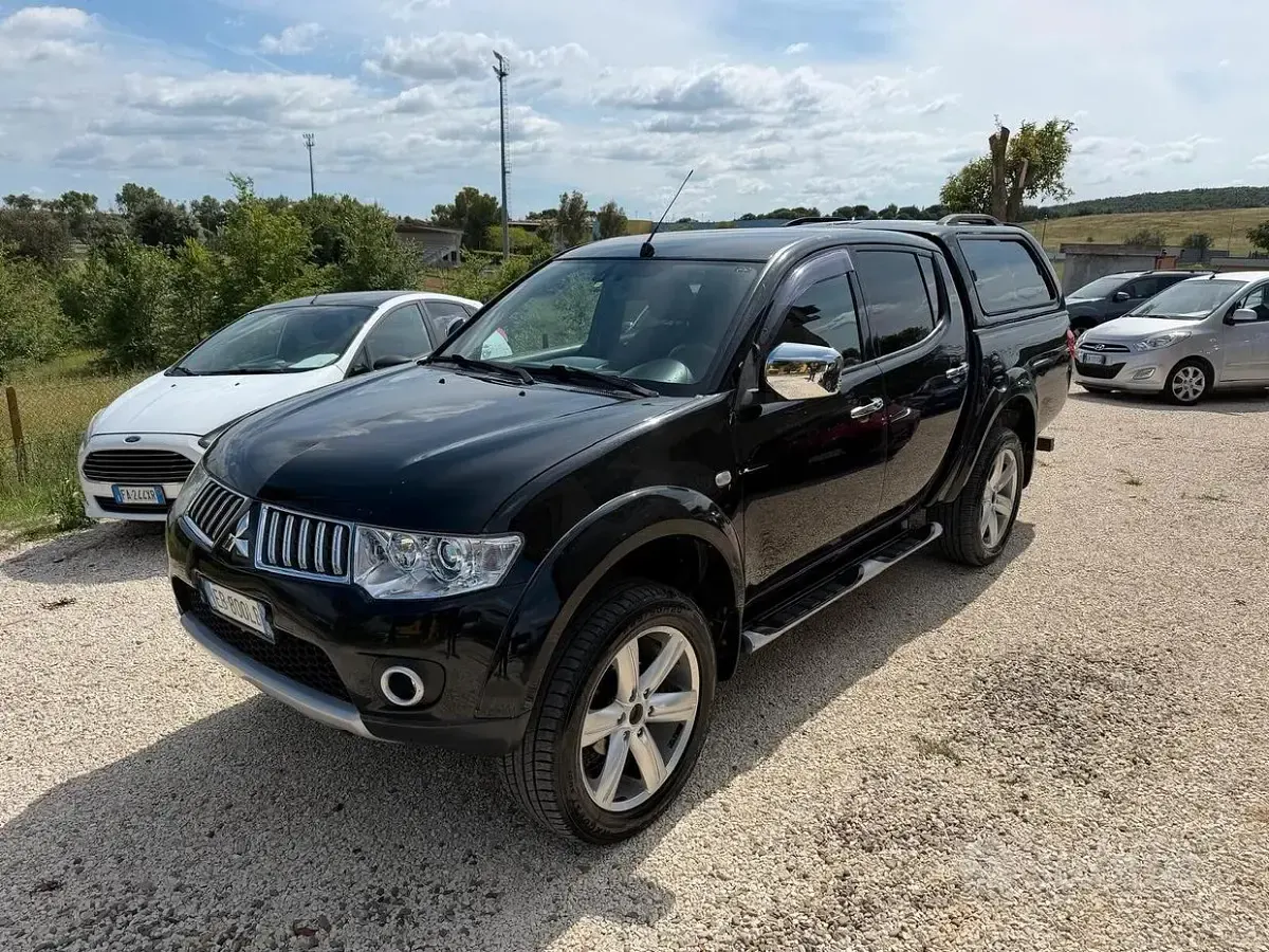 Occasion Mitsubishi L200 Intense+ 178 ch (130 kW) 2012 Pick-up