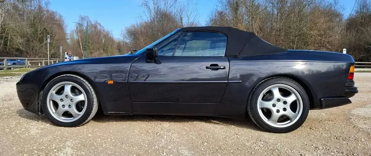 Usata Porsche 944 250 CV (183 kW) 1991 Nero Cabrio