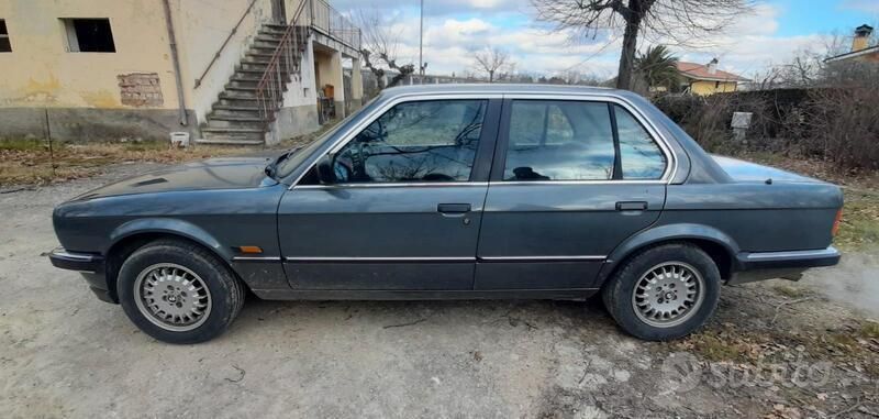 Usata BMW 320 125 CV (91 kW) 1984 Grigio Berlina