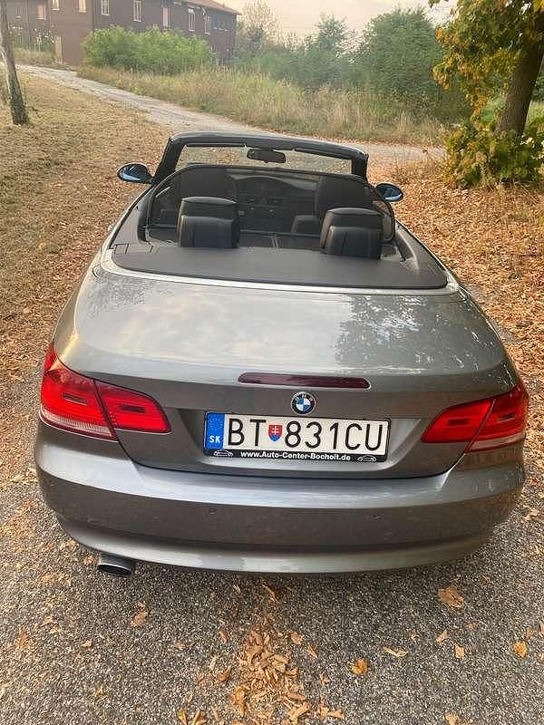 Usata BMW 320 Cabriolet 177 CV (130 kW) 2009 Argento Cabrio