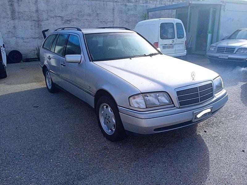 Usata Mercedes C200 Elegance 192 CV (141 kW) 1997 Other Station wagon
