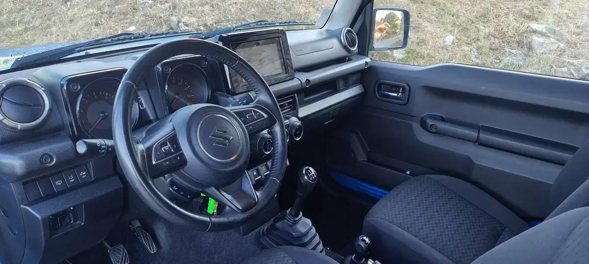 Usata Suzuki Jimny 102 CV (75 kW) 2018 Blu/azzurro SUV