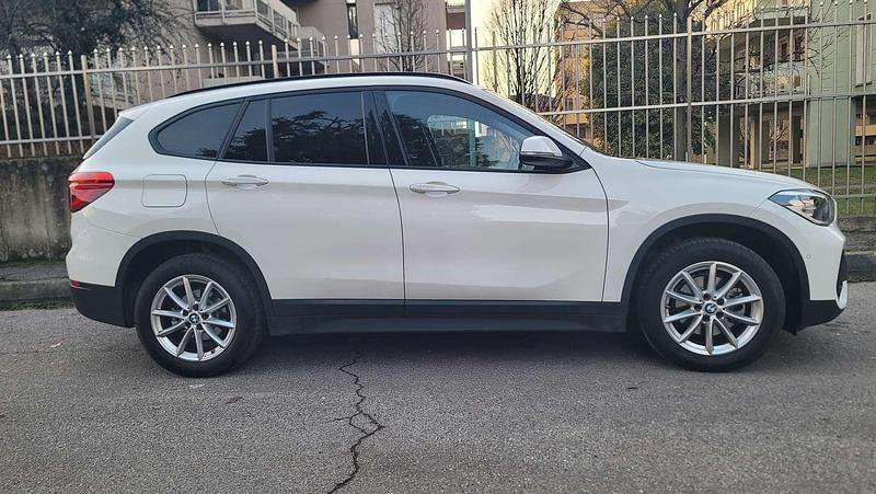 Usata BMW X1 Advantage 136 CV (100 kW) 2022 Bianco SUV