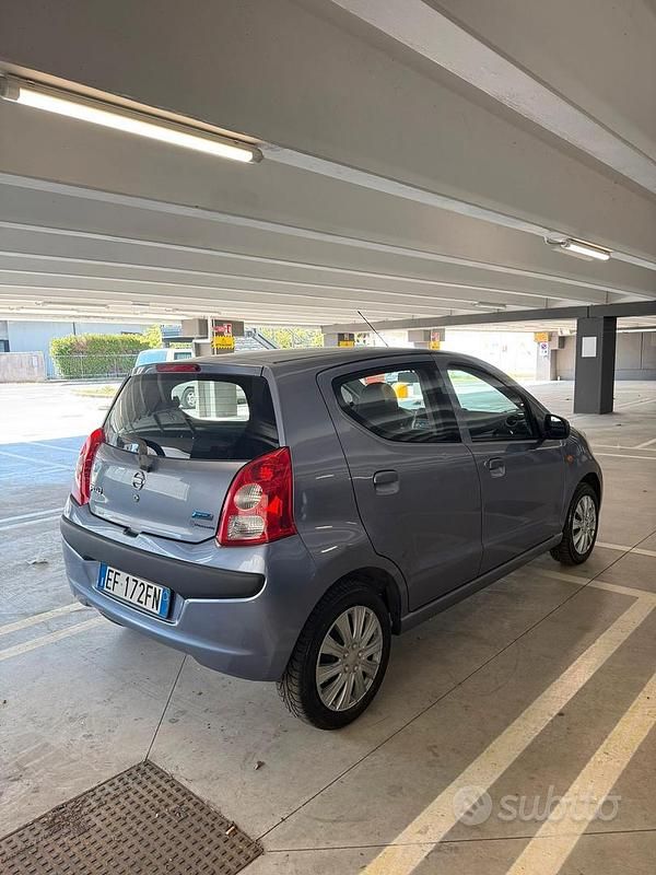 Usata Nissan Pixo 68 CV (50 kW) 2010 Blu Utilitaria