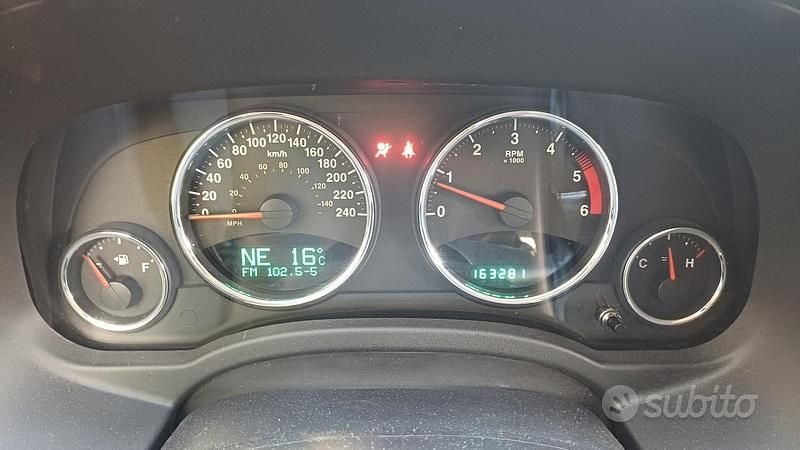 Usata Jeep Compass Limited 163 CV (119 kW) 2012 Bianco SUV