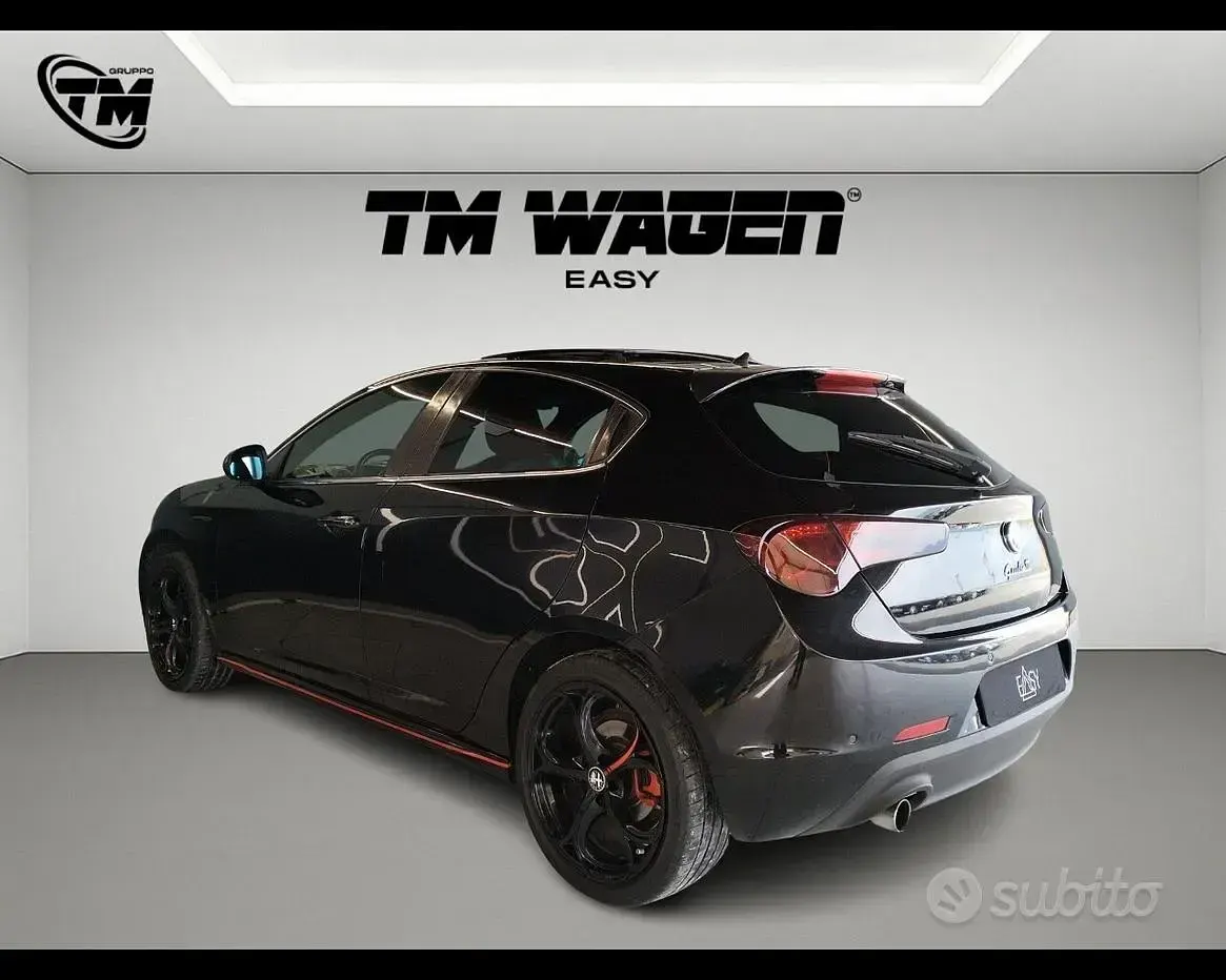 Usata Alfa Romeo Giulietta Distinctive 105 CV (77 kW) 2011 Nero Utilitaria