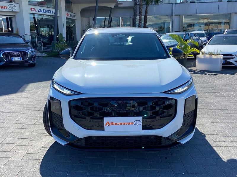Nuova Audi Q3 S-Line 150 CV (110 kW) 2026 Bianco SUV