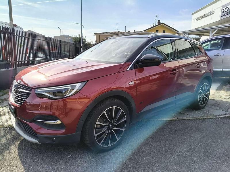 Usata Opel Grandland X 300 CV (220 kW) 2020 Rosso elixir metallizzato SUV
