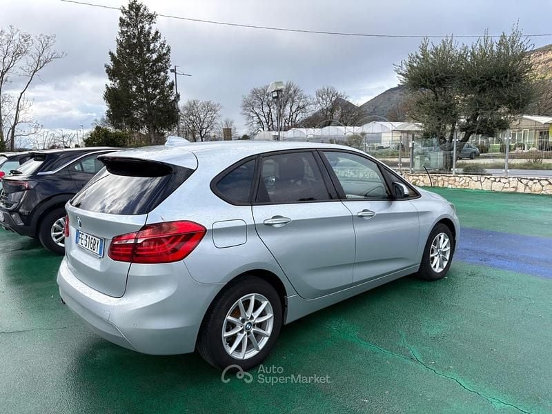 Usata BMW 216 Active Tourer Sport Line 116 CV (85 kW) 2016 Argento Monovolume