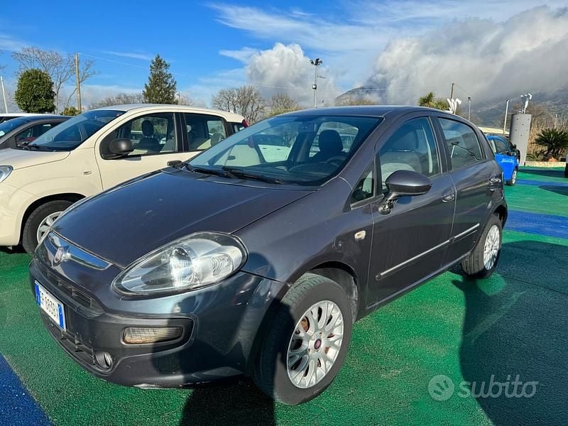 Usata Fiat Punto Evo Dynamic 77 CV (56 kW) 2010 Grigio Utilitaria