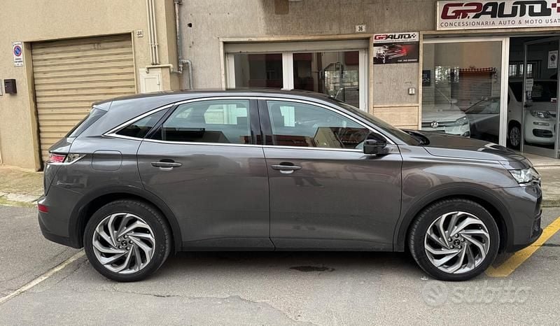 Usata DS Automobiles DS7 Crossback Chic 130 CV (95 kW) 2019 Grigio SUV