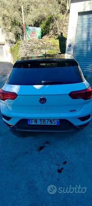 Usata VW T-Roc 150 CV (110 kW) 2017 Bianco SUV