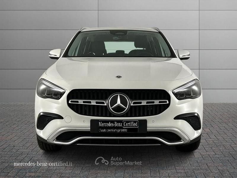 Usata Mercedes GLA180 Advanced 116 CV (85 kW) 2025 Bianco SUV
