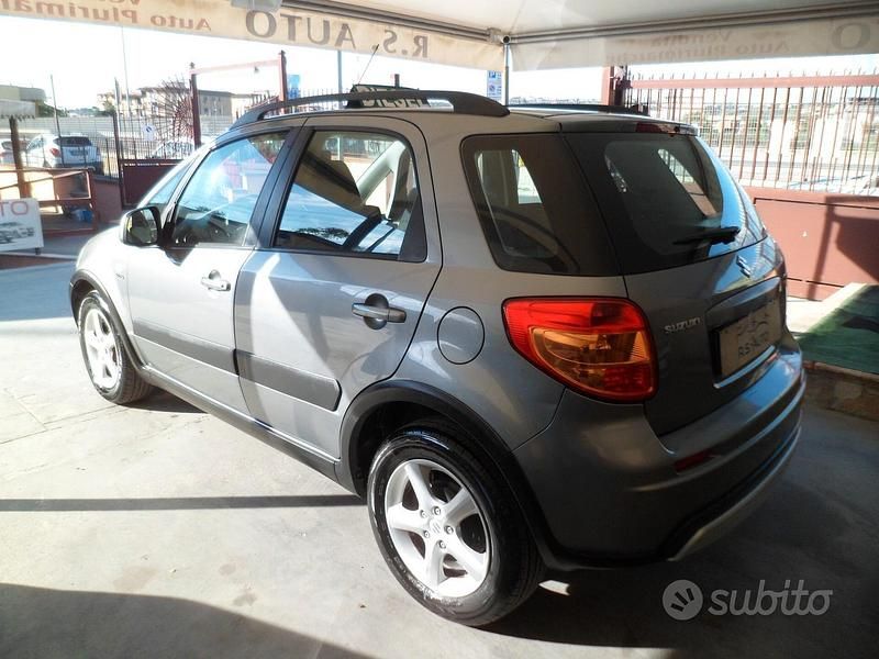 Usata Suzuki SX4 90 CV (66 kW) 2008 Grigio Station wagon