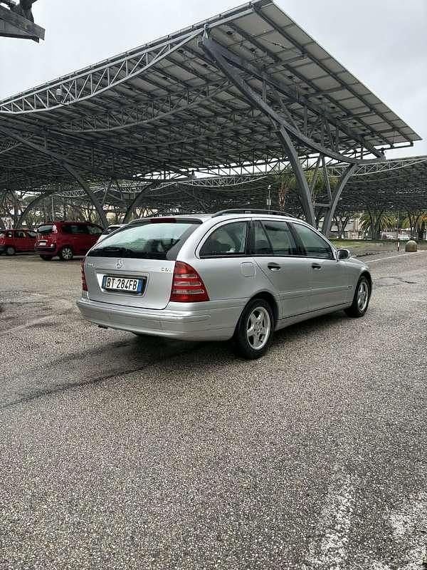 Usata Mercedes C200 Elegance 116 CV (85 kW) 2005 Station wagon
