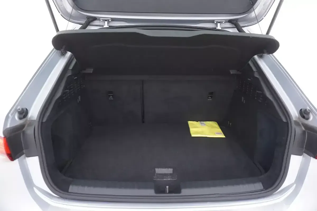 Usata Audi A3 Business 116 CV (85 kW) 2023 Argentoargento Berlina