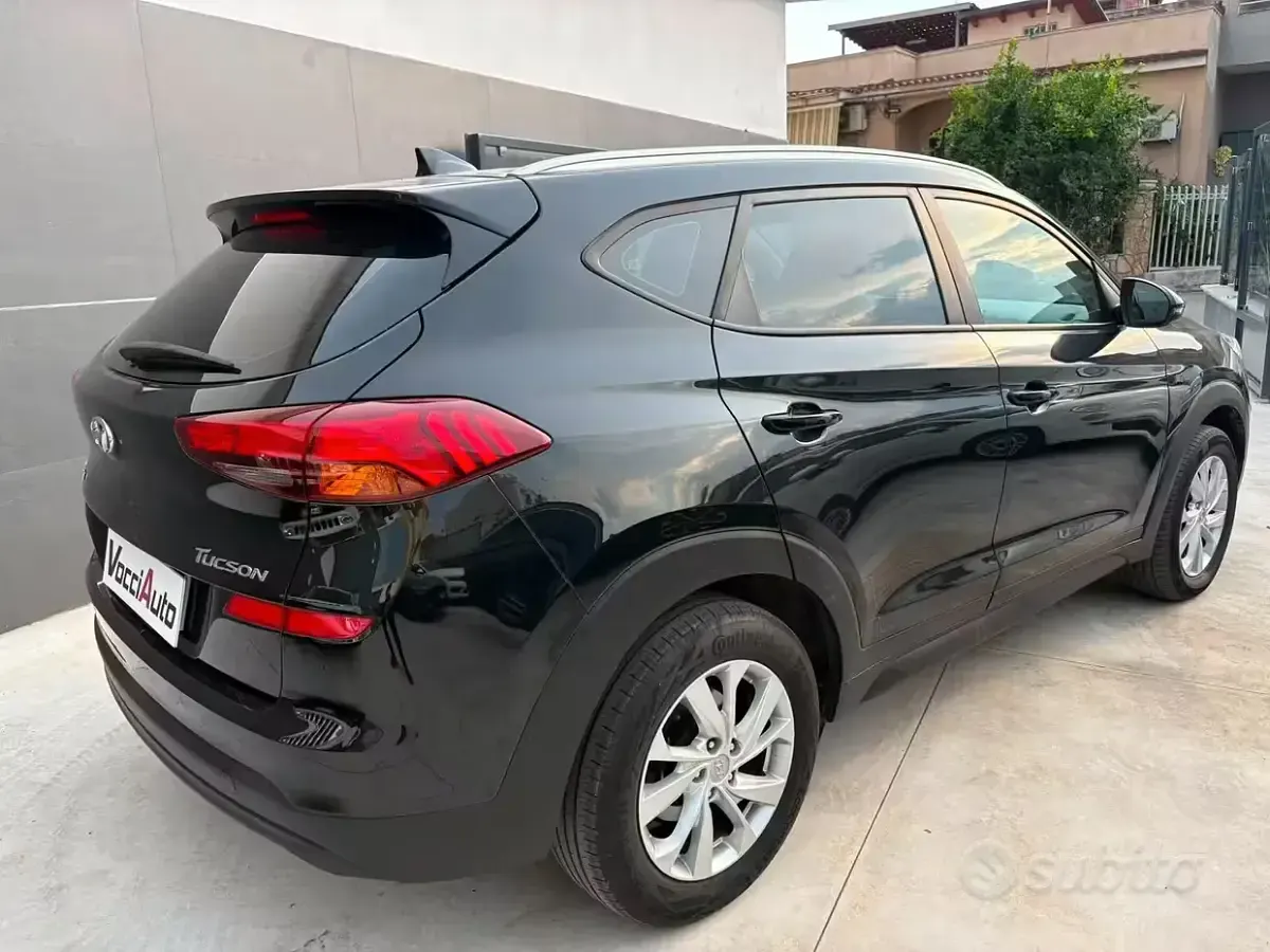 Usata Hyundai Tucson 116 CV (85 kW) 2020 Nero SUV