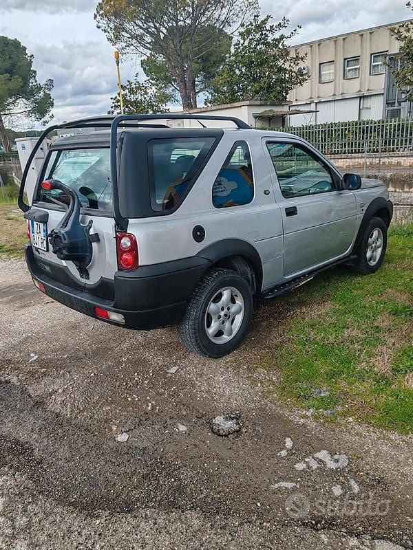 Usata Land Rover Freelander 2002 Grigio SUV