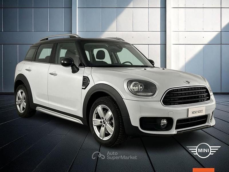 Usata Mini Cooper D Business 150 CV (110 kW) 2018 Bianco Utilitaria