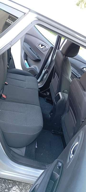 Usata Renault Kadjar 110 CV (80 kW) 2017 Argento SUV