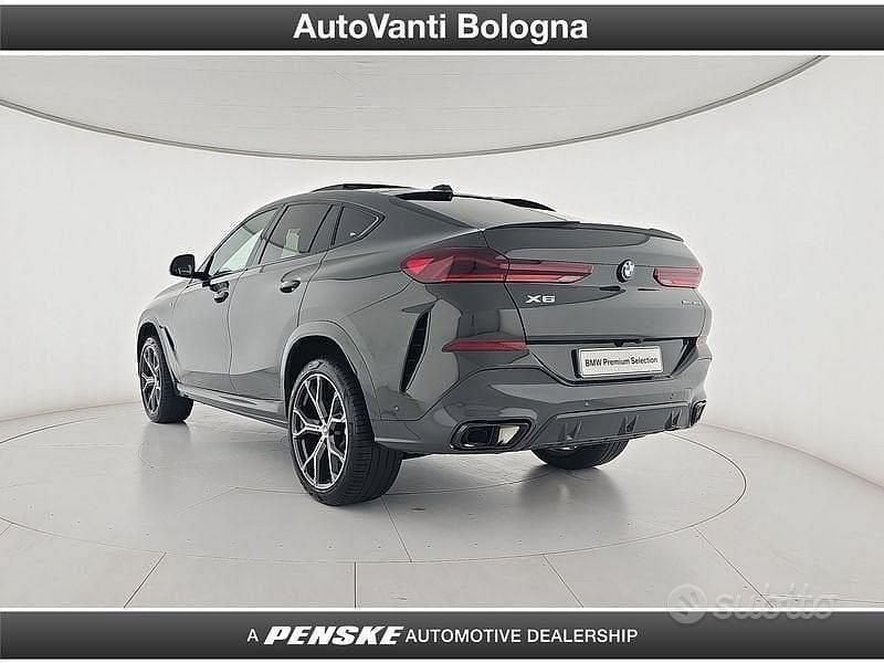 Usata BMW X6 M Sport 298 CV (219 kW) 2025 Grigio SUV