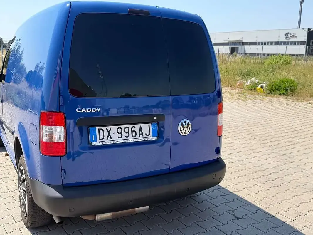 Usata VW Caddy 109 CV (80 kW) 2010 Blu/azzurro Monovolume
