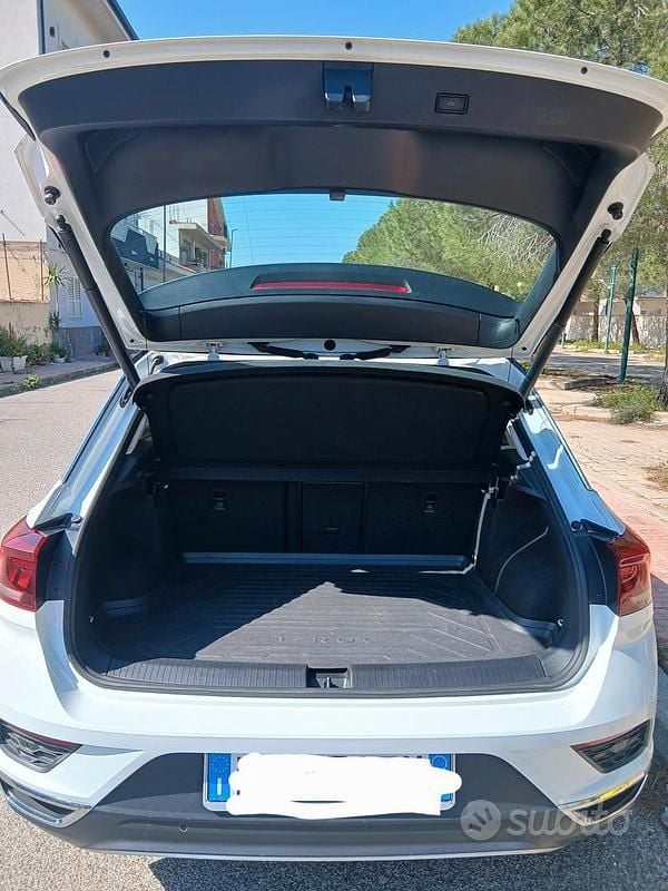 Usata VW T-Roc Advance 116 CV (85 kW) 2019 Bianco SUV