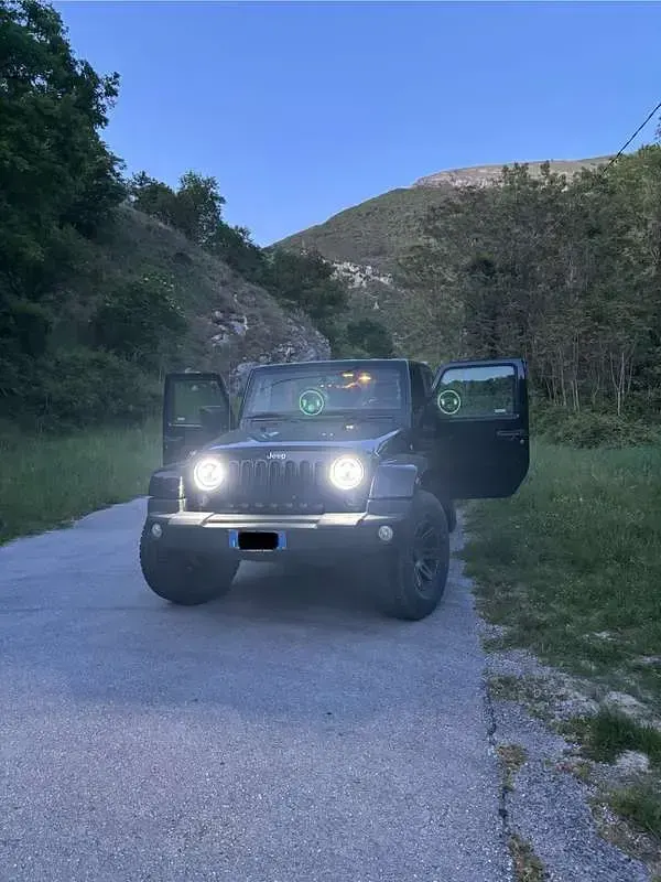 Usata Jeep Wrangler Unlimited 200 CV (147 kW) 2017 SUV