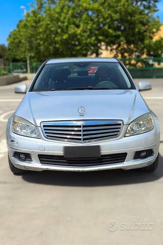 Usata Mercedes C220 2009 Grigio Berlina