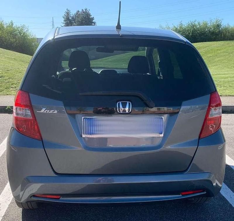 Usata Honda Jazz 99 CV (72 kW) 2014 Grigio Utilitaria