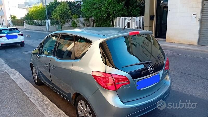 Usata Opel Meriva 2010 Grigio Monovolume