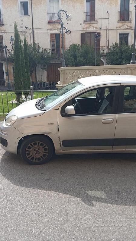Usata Fiat Panda 69 CV (50 kW) 2015 Grigio Utilitaria