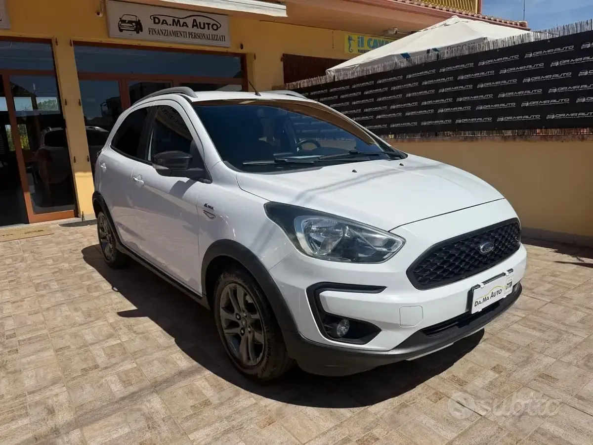 Usata Ford Ka Active 86 CV (63 kW) 2019 Bianco Berlina