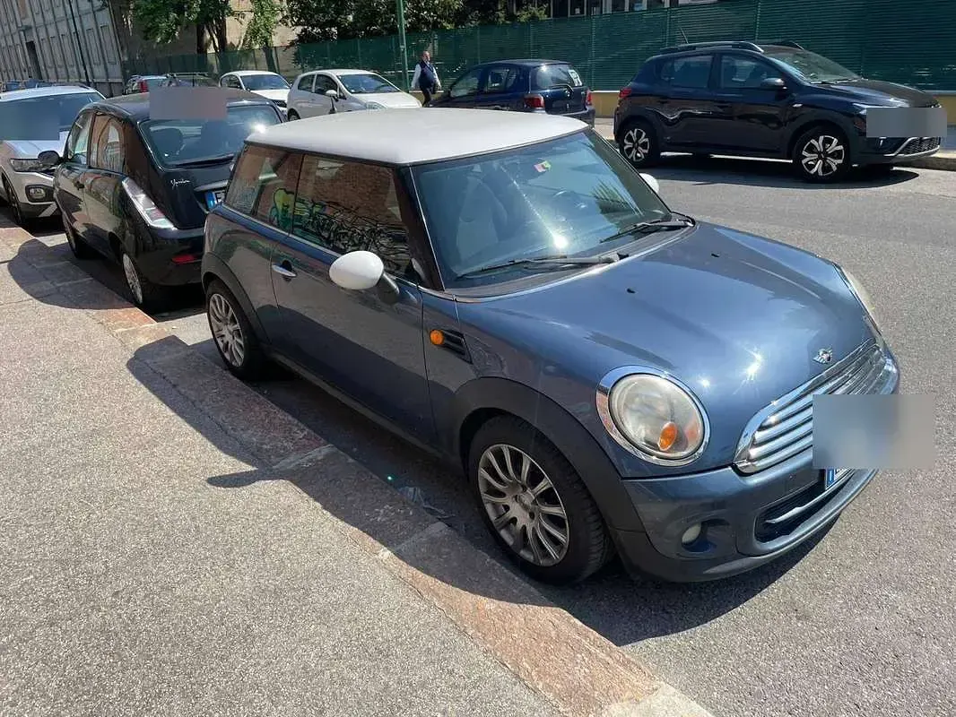Usata Mini Cooper 122 CV (89 kW) 2010 Blu/azzurro Utilitaria