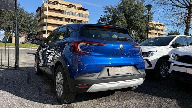 Käytetty Renault Captur Zen 91 HP (66 kW) 2022 Sininen Katumaasturi