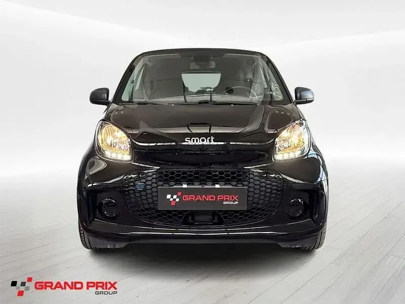Usata Smart ForTwo Electric Drive Passion 60 kW (82 CV) 2022 Nero Berlina